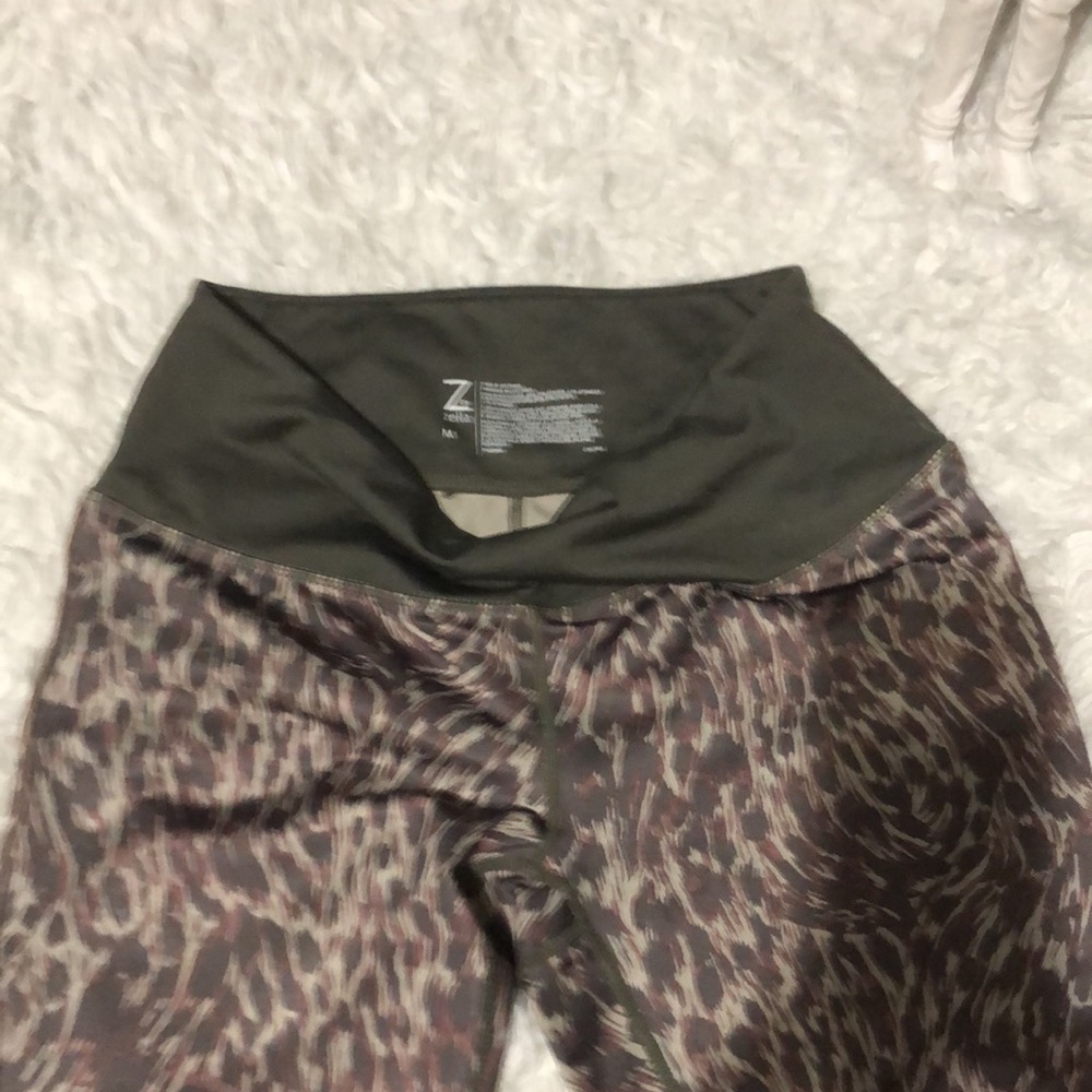 Zella legging pant Nordstrom animal print sz medium - Picture 2 of 5